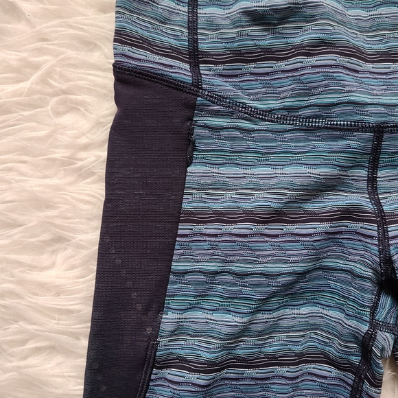 Lululemon bundle size 6 - Picture 7 of 12